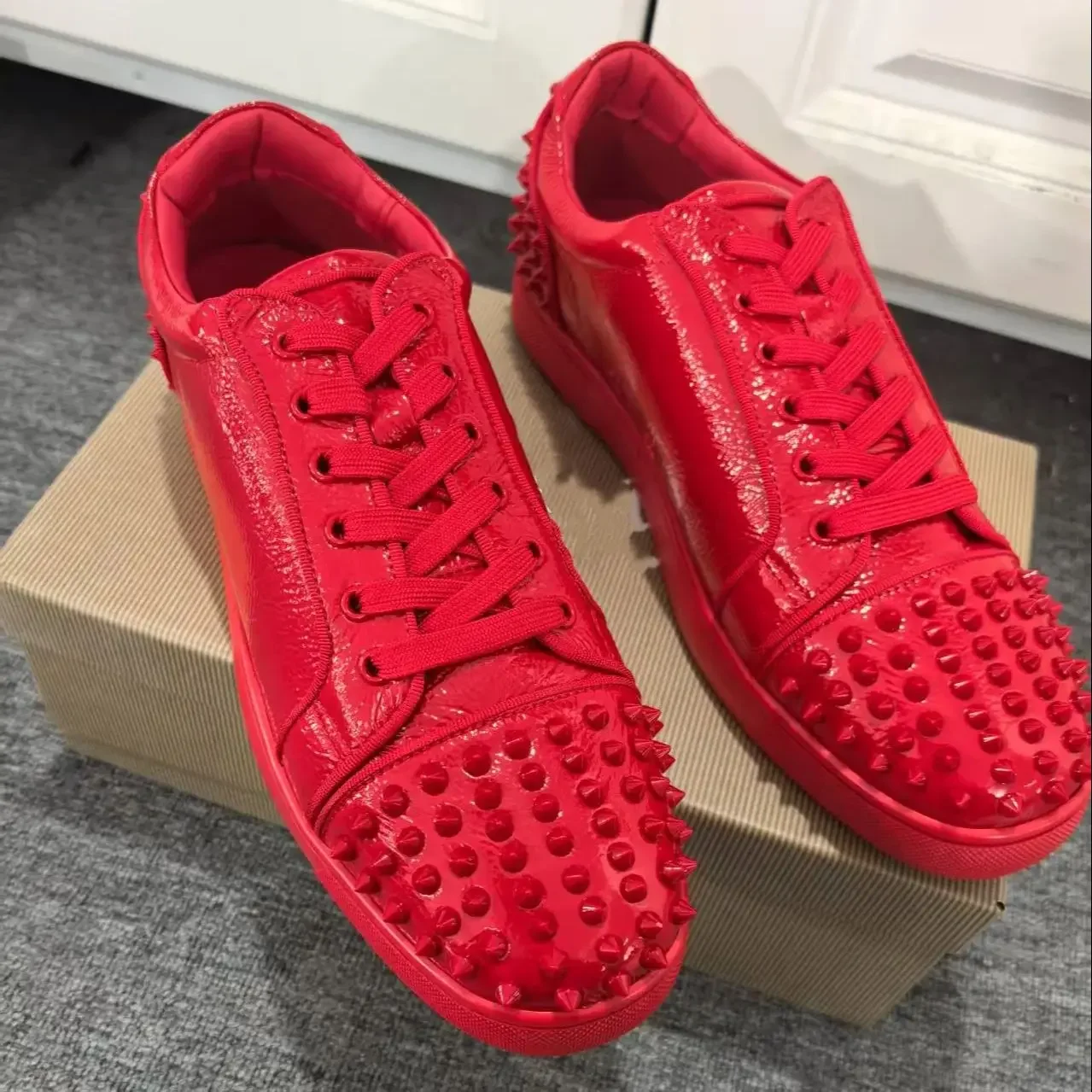 Men Shoes H&M - Sepatu Sneakers Pria Kulit Paten Merah