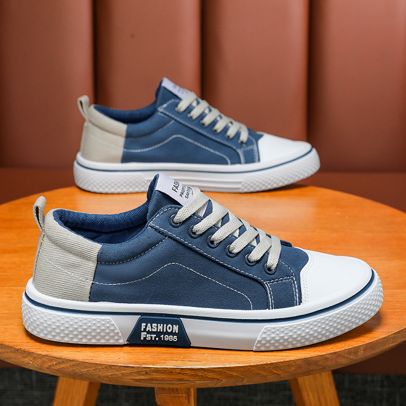 Sepatu Sneakers Kanvas Klasik  - Men Shoes Ecco ulasan dan harga