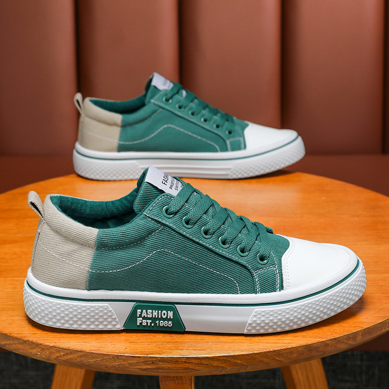 Sepatu Sneakers Kanvas Klasik  - Men Shoes Ecco ulasan dan harga