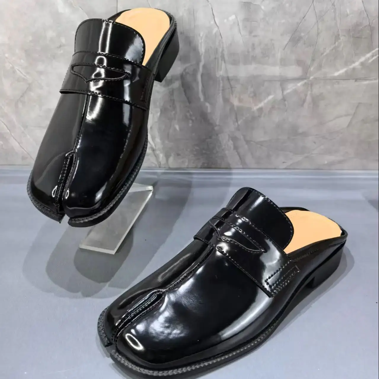 Sendal Pria Split Toe Tabi Jah - Men Shoes On ulasan dan harga